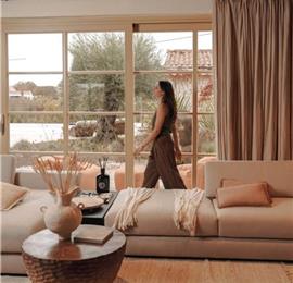  4 Bedroom Villa with Infinity Pool near Rovinj, Istria, Sleeps 8